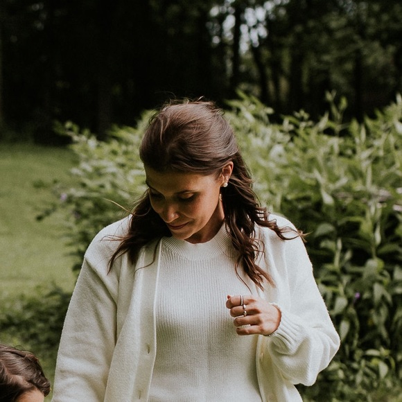 Meet your Posher, Noemie - Picture 1 of 1